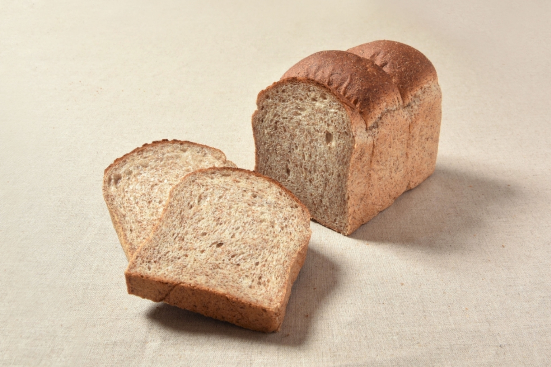 Brown_bread_half